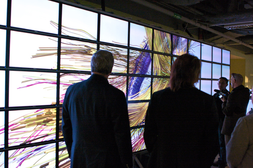 Calit2 HIperWall: 200 Million Pixel Display